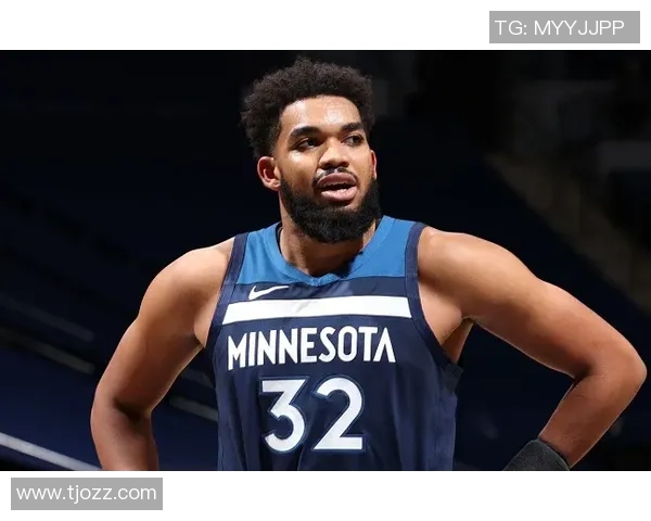 森林狼与公牛激战回顾12月27日精彩比赛录像分析与亮点总结